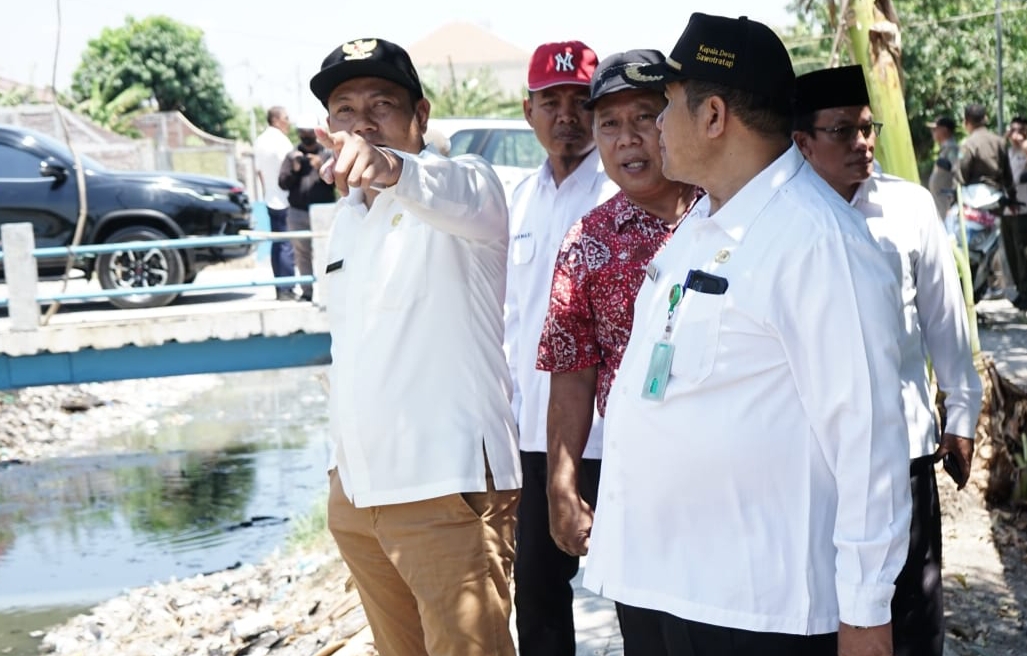 Wabup Subandi : Sungai di Kawasan Delta Sari Waru Segera Dinormalisasi