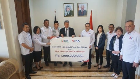 Perindo Serahkan Bantuan Kemanusiaan untuk Palestina