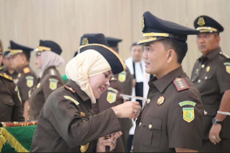 Kajati Jatim Tegaskan Kajari Baru dan Jajaran Bersikap Netral di Pemilu 2024