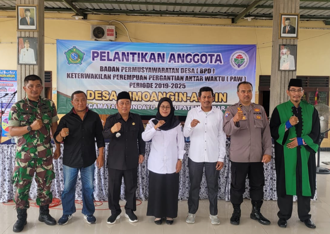 Camat Wonoayu Lantik Anggota BPD PAW Desa Simoangin-Angin