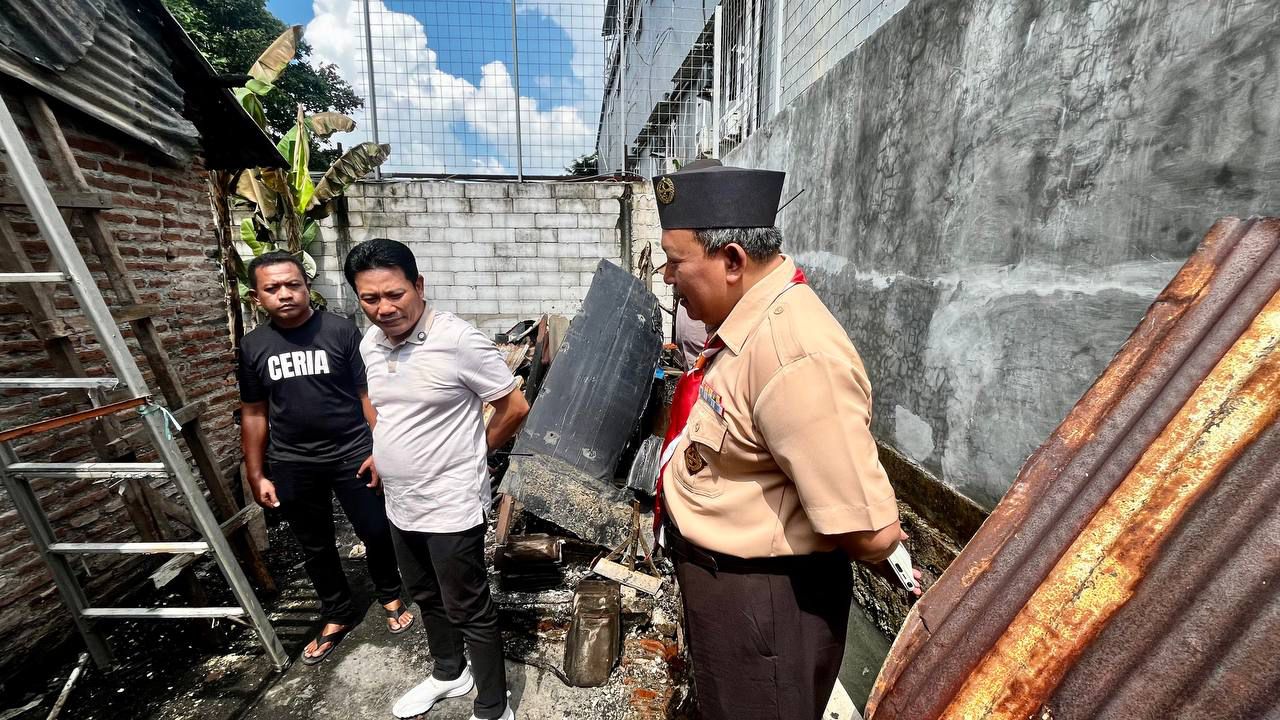 Cepat Tanggap Pemkab Sidoarjo Perbaiki Rumah Rusak Pascakebakaran di Desa Sambungrejo