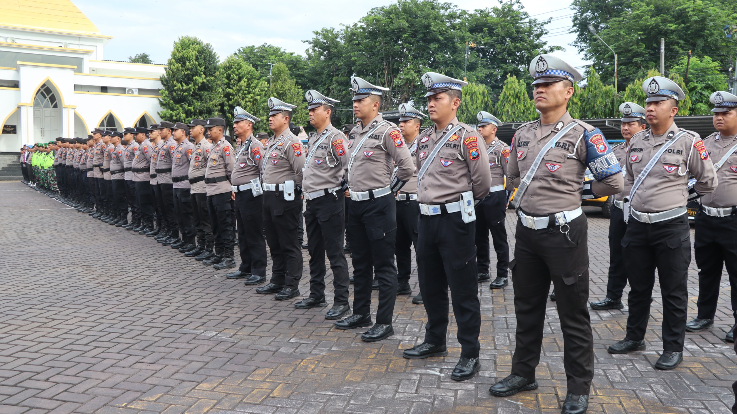 Polres Pasuruan Gelar Apel Operasi Keselamatan Semeru 2025