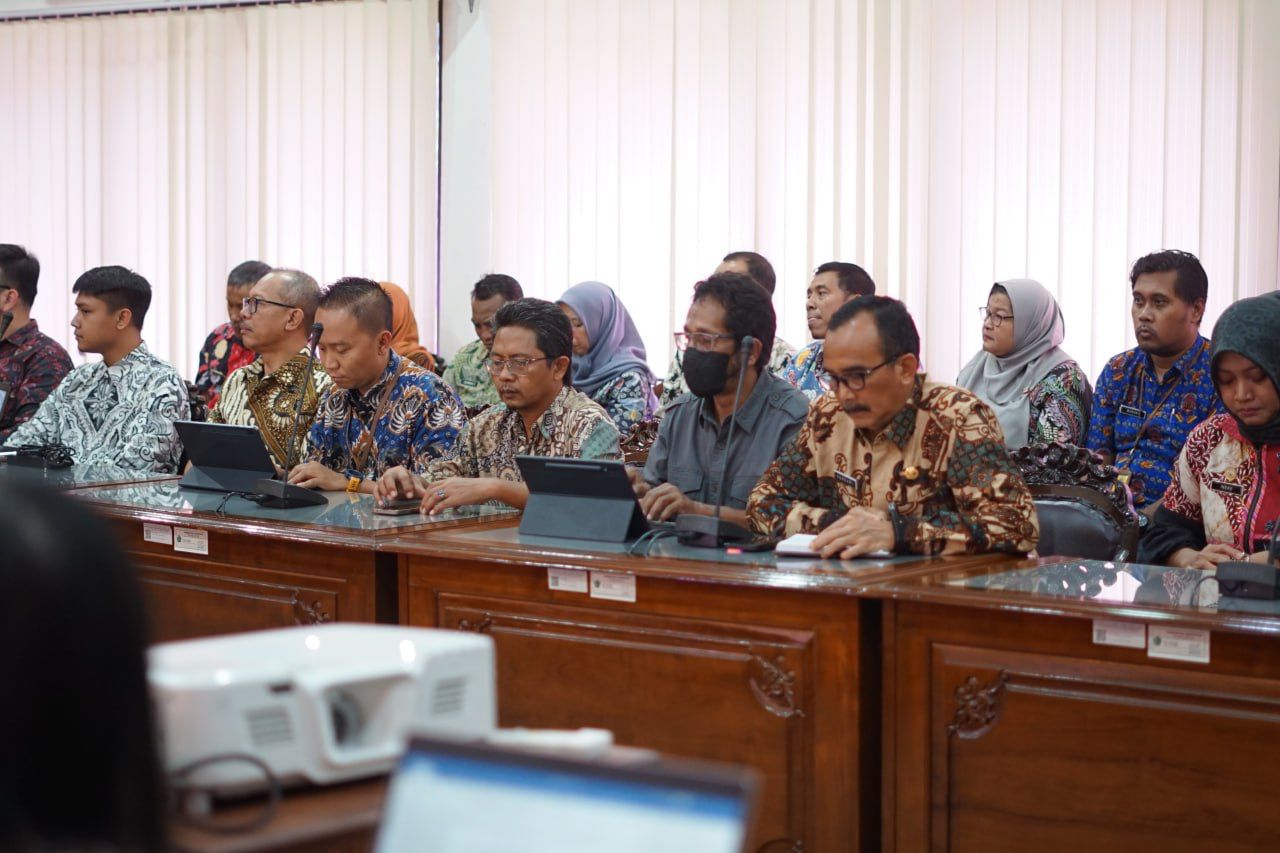 Bupati Subandi Pastikan Perbaikan Jalan Berlubang Rampung Sebelum Lebaran