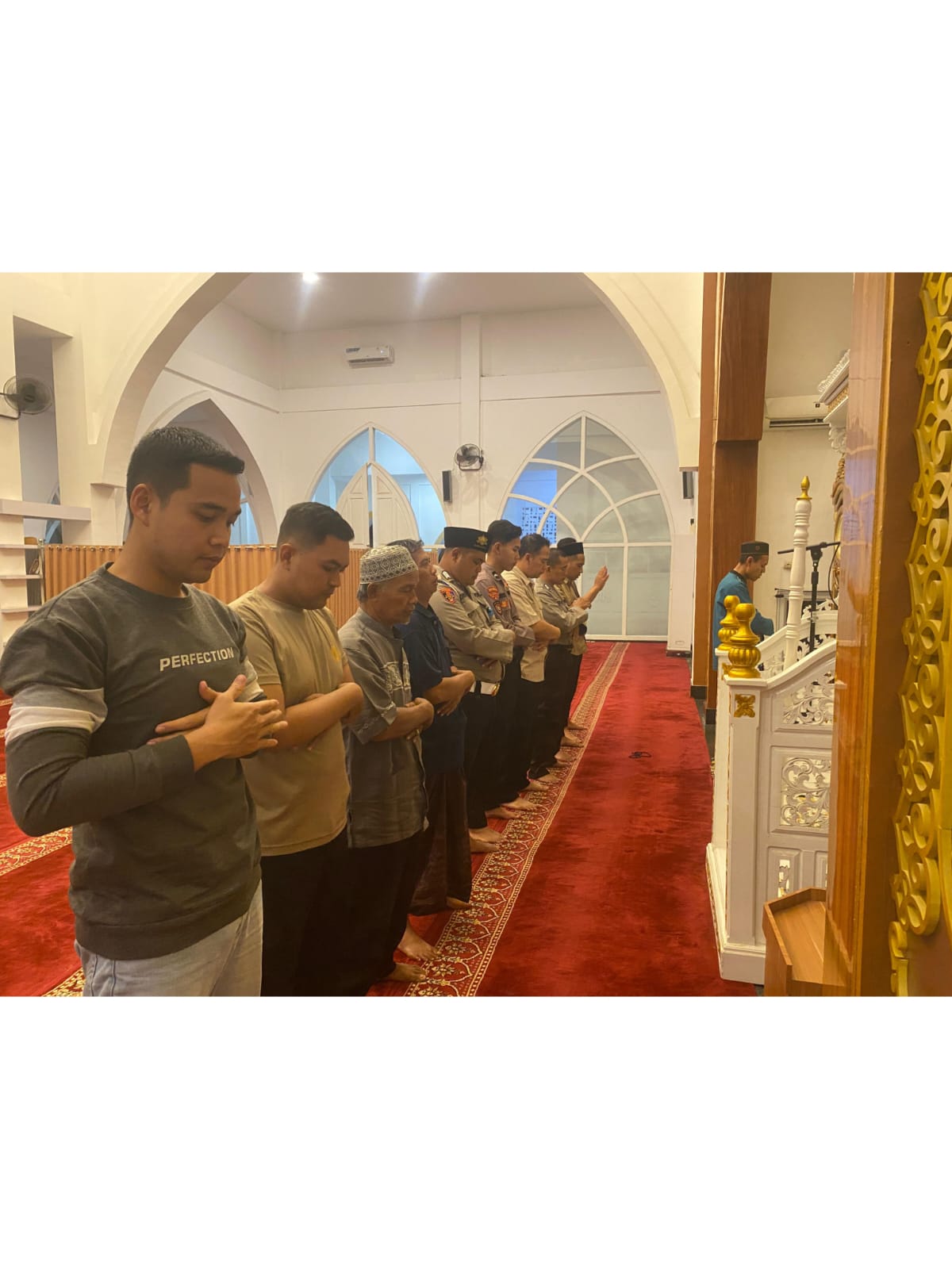 Polres Pasuruan Gelar Salat Gaib untuk Anggota Polri yang Gugur di Way Kanan