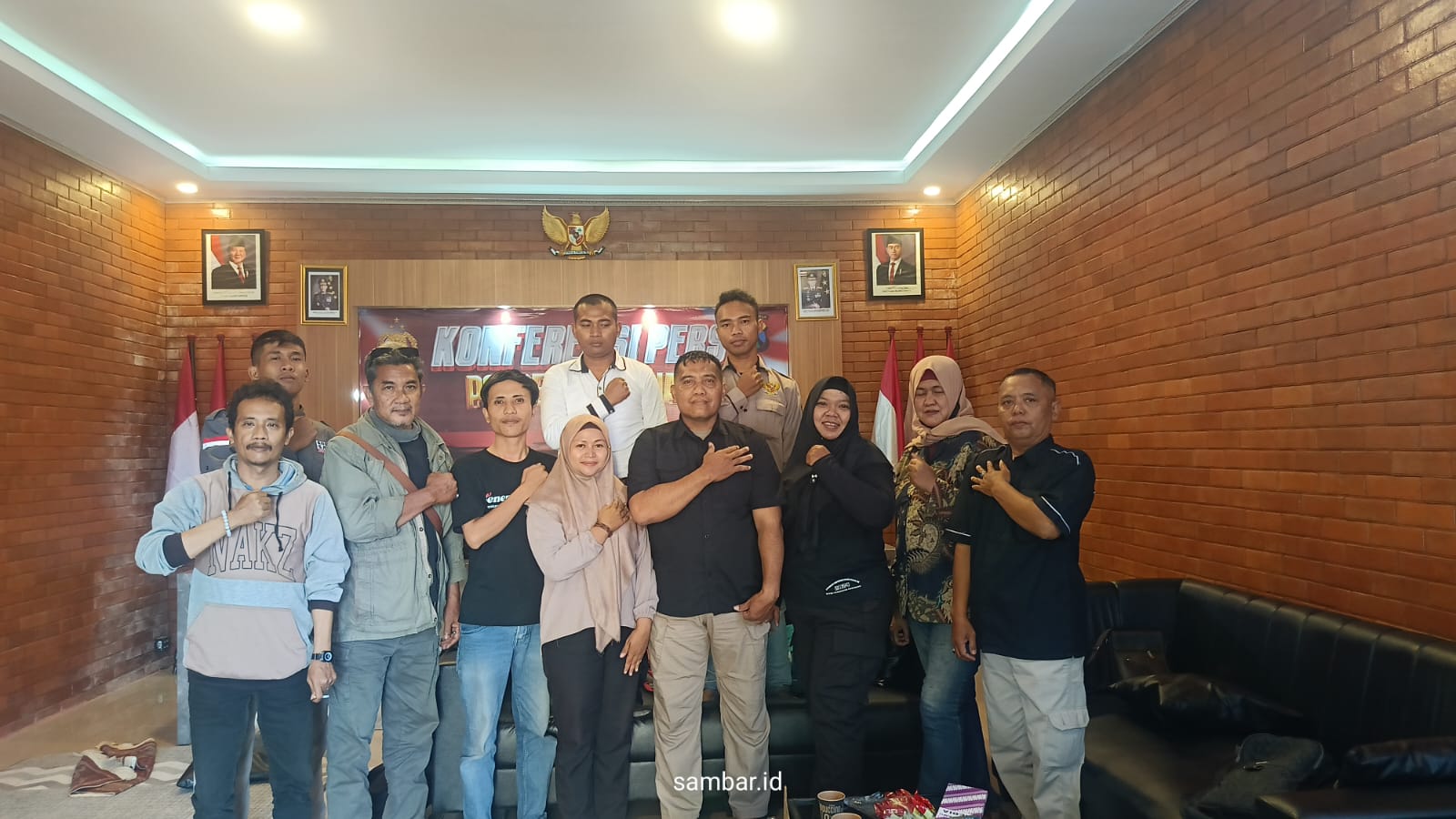 Silaturahmi Bersama Kasi Humas Polres Pasuruan: Pererat Sinergi Media dan instansi Kepolisian