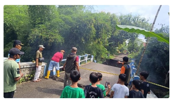 Evaluasi Jembatan Karangjati Anyar Wonorejo oleh BPBD dan Bina Marga
