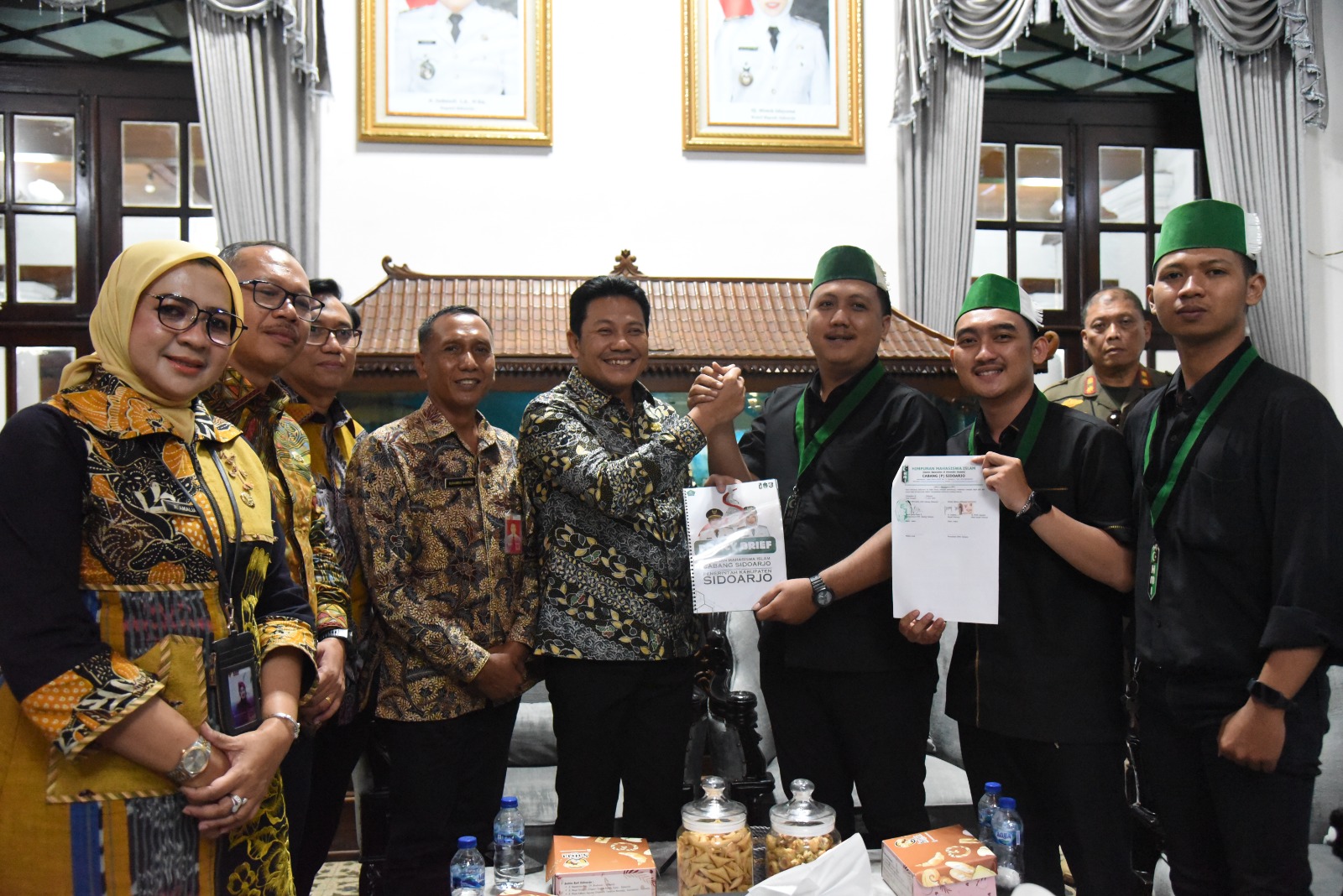 HMI Cabang Sidoarjo Peduli Pembangunan Sidoarjo, Bupati Sambut Dengan Baik