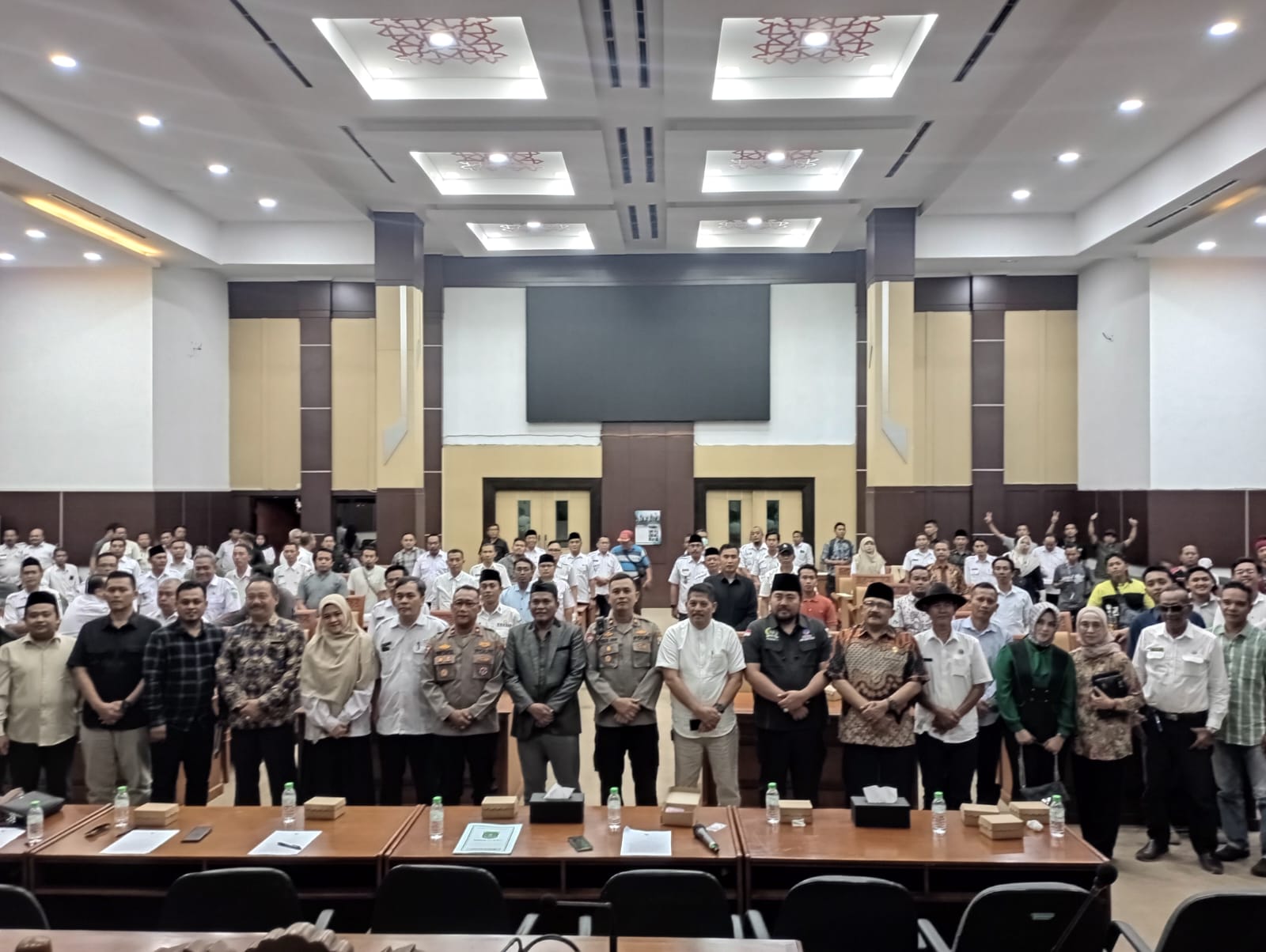 Jelang HUT RI ke-80 : Komisi 1 DPRD Kabupaten Pasuruan Gelar Audiensi terkait Pengggunaan Sound Horeg