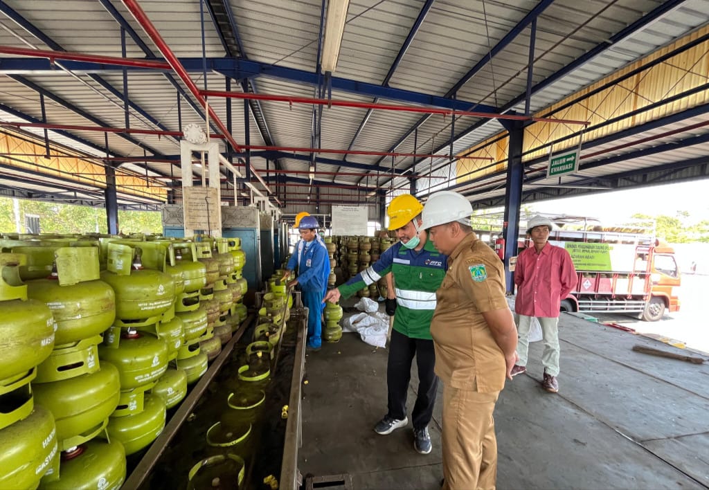 Disperindag Kabupaten Pasuruan Sidak SPBE, Pastikan Kuantitas Gas Elpiji 3 Kg Aman