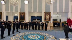 Prabowo lantik sejumlah menteri di istana negara 1757322151170 169