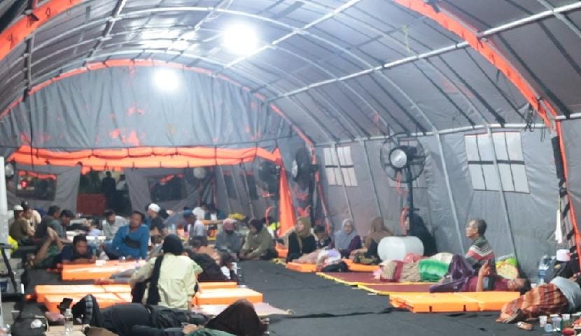 Polda Jatim Siapkan Posko Crisis Center di RS Bhayangkara Surabaya Untuk Keluarga Korban Robohnya Bangunan Ponpes Al – Khoziny