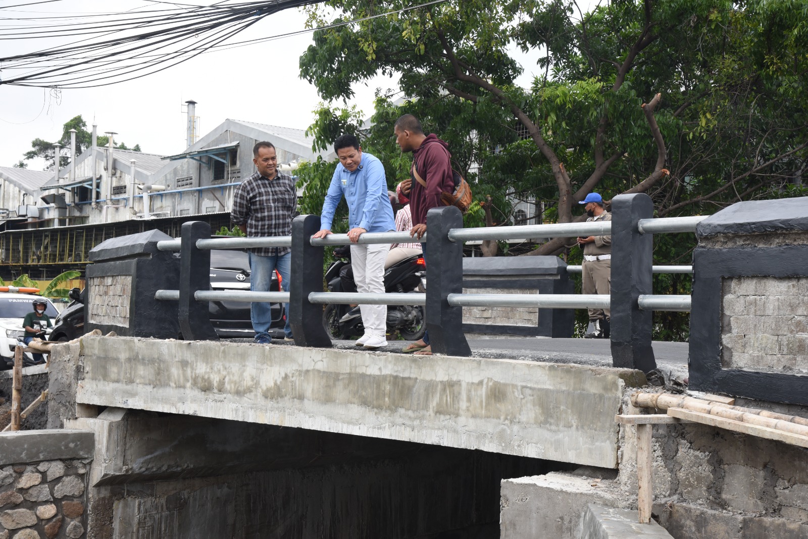Bupati Sidoarjo Pastikan Jembatan Banjarsari Aman dan Nyaman Dilewati