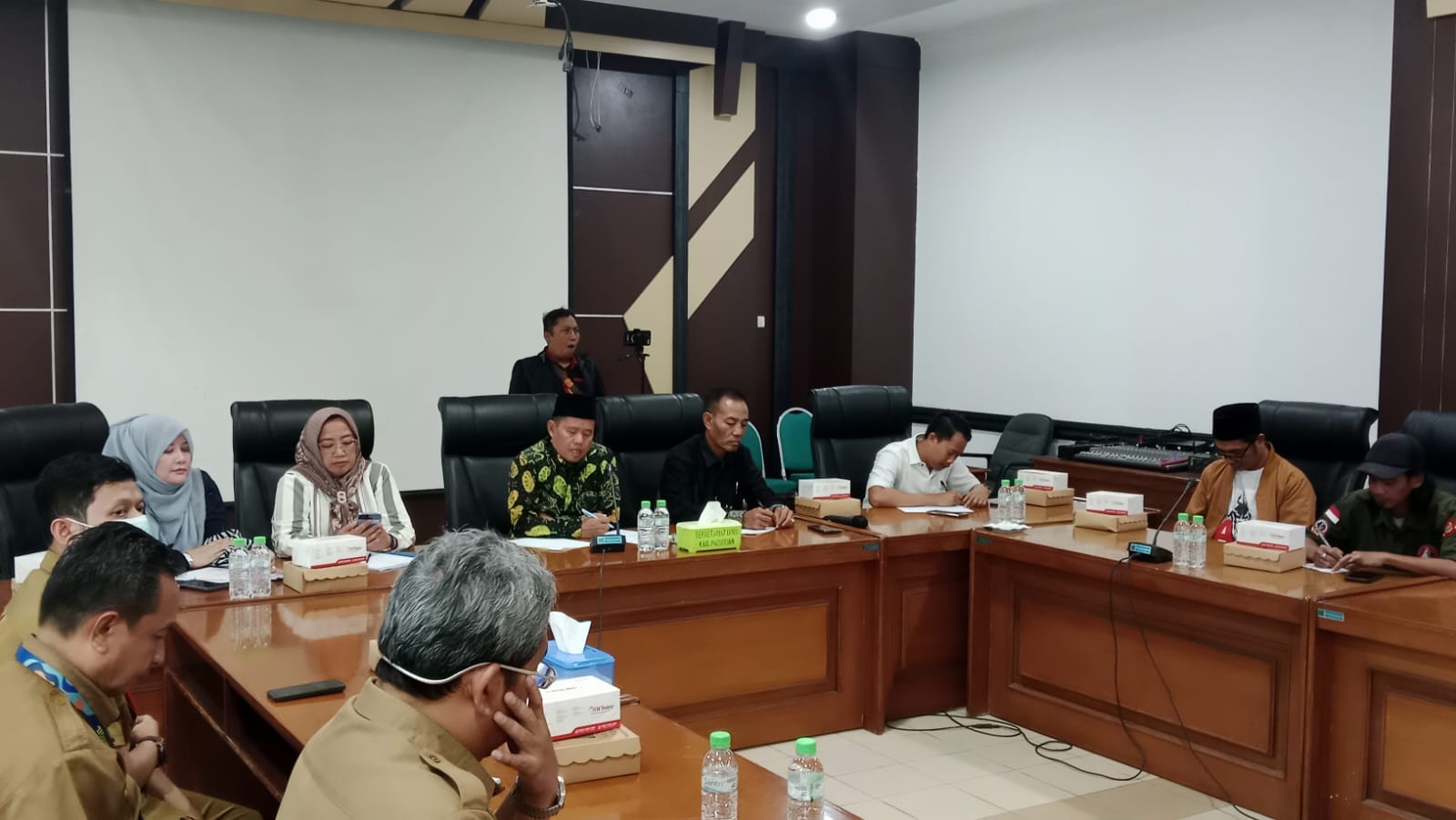 Keluhan Masyarakat Terkait Aturan UHC Uang Ruwet, GEMPAS Desak DPRD Kabupaten Pasuruan Untuk Evaluasi