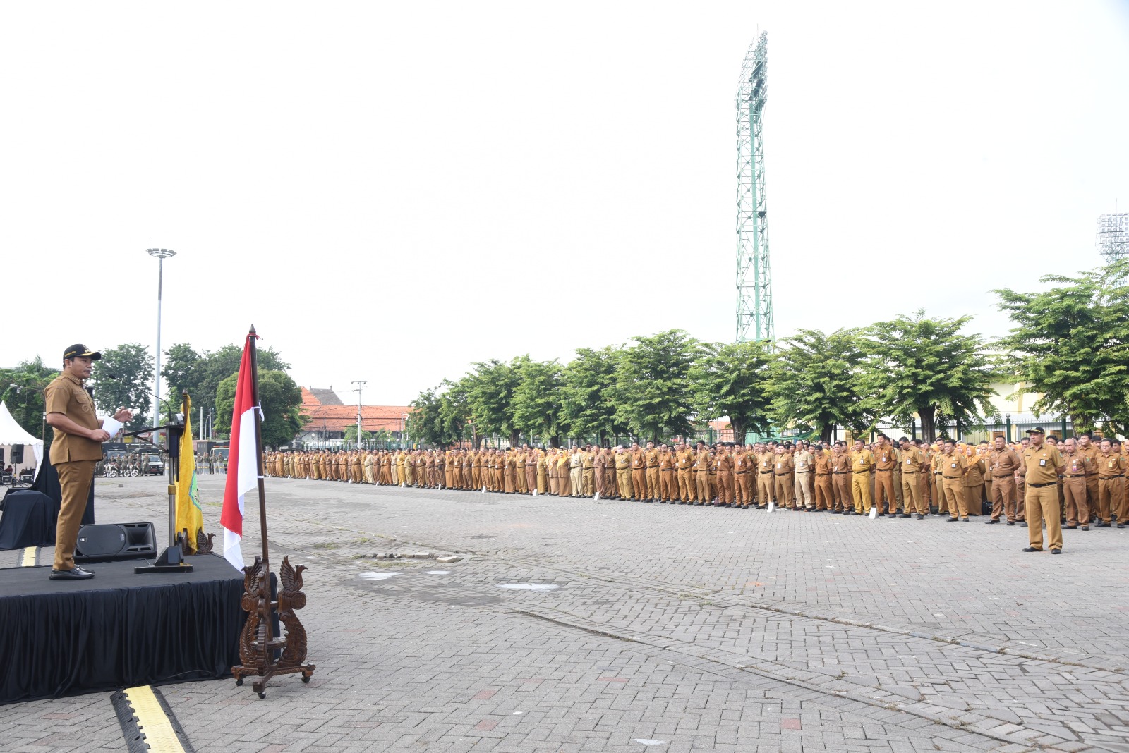 Ribuan ASN Sidoarjo Teguhkan Komitmen Bangun Daerah pada Apel Akbar 2026