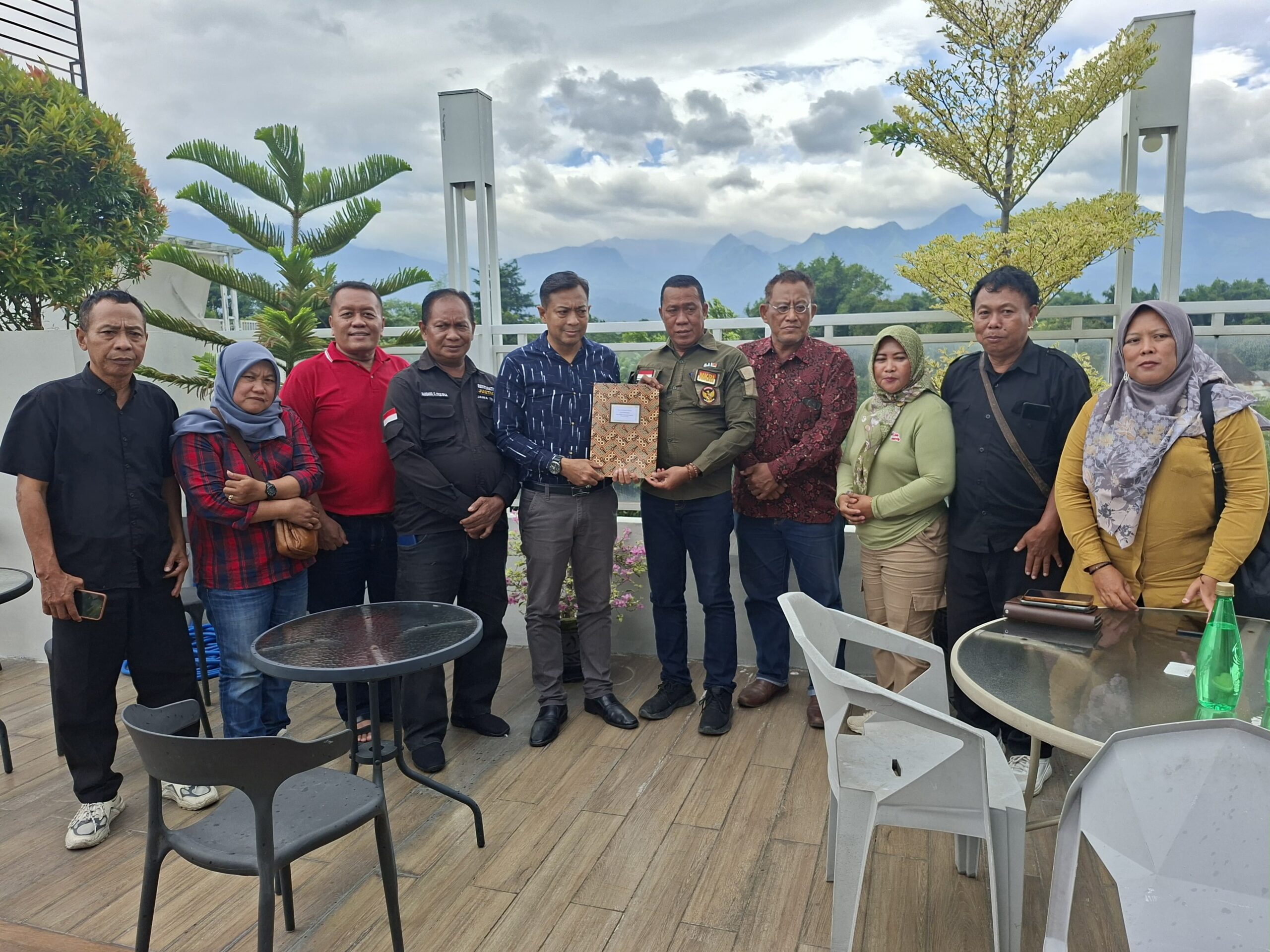 LSM KPK-RI Mojokerto Gandeng LBH CCI Jatim Tingkatkan Akses Bantuan Hukum Masyarakat